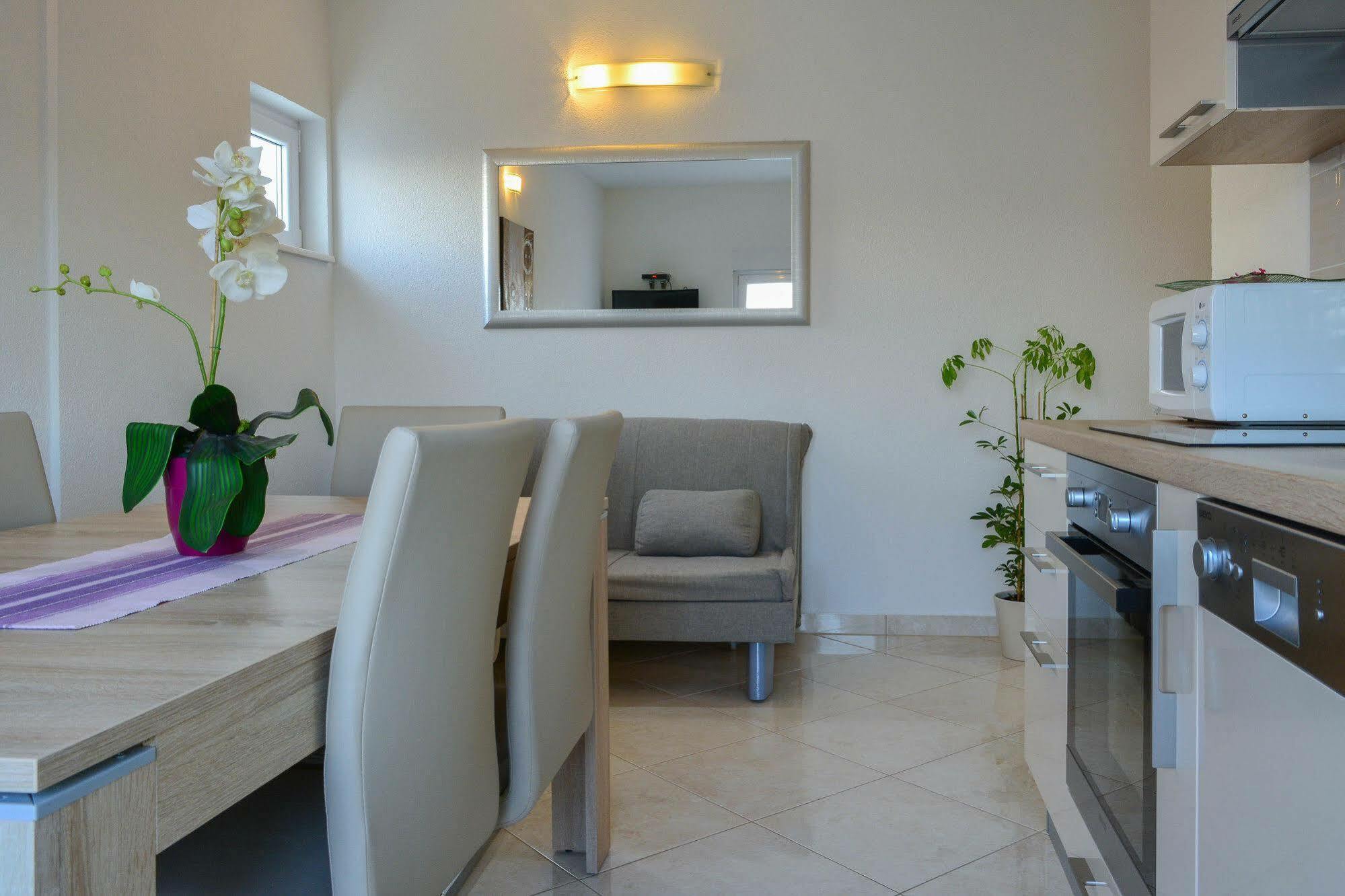 Luxury Apartments Villa Tea Trogir Extérieur photo