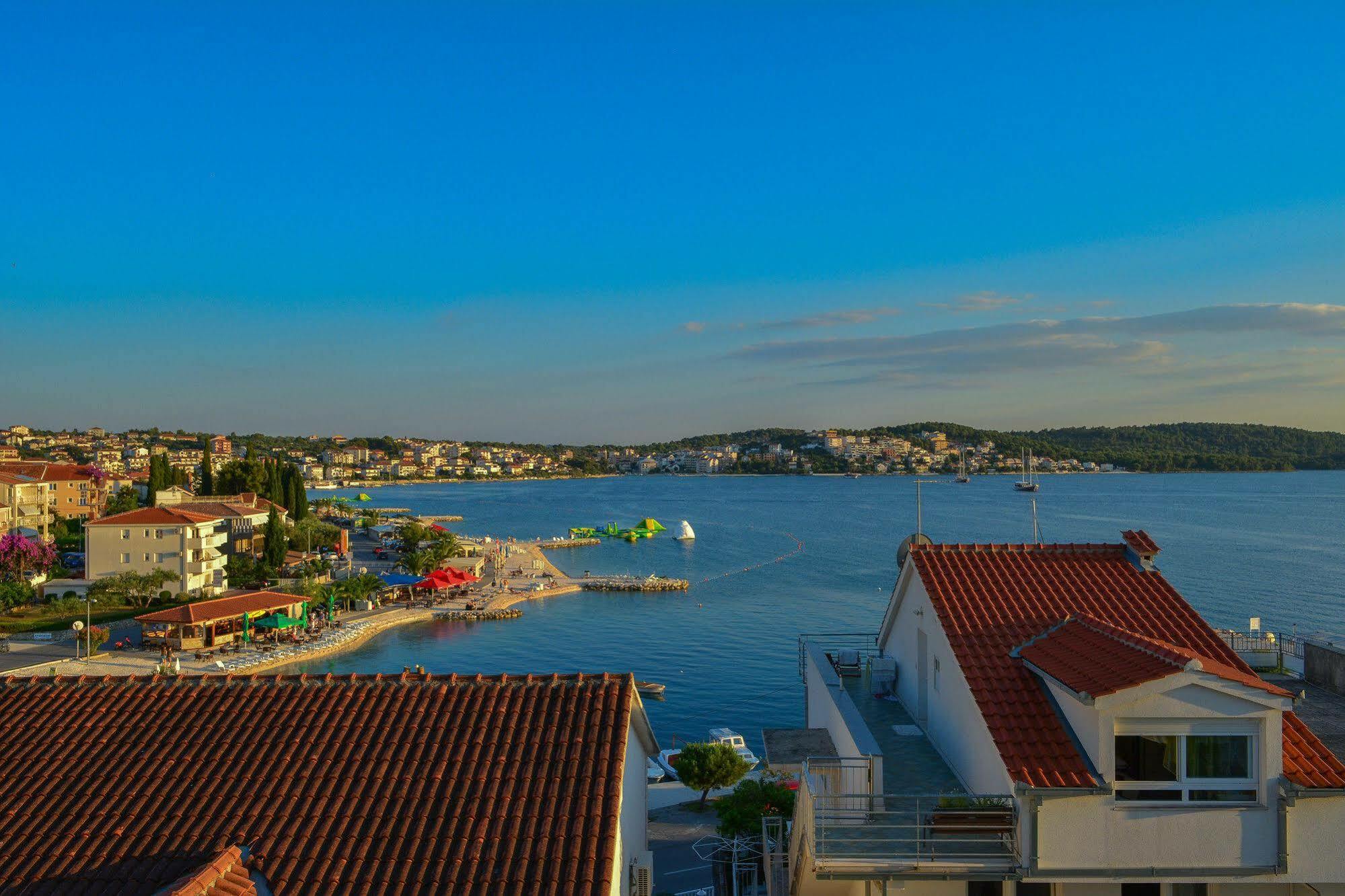 Luxury Apartments Villa Tea Trogir Extérieur photo